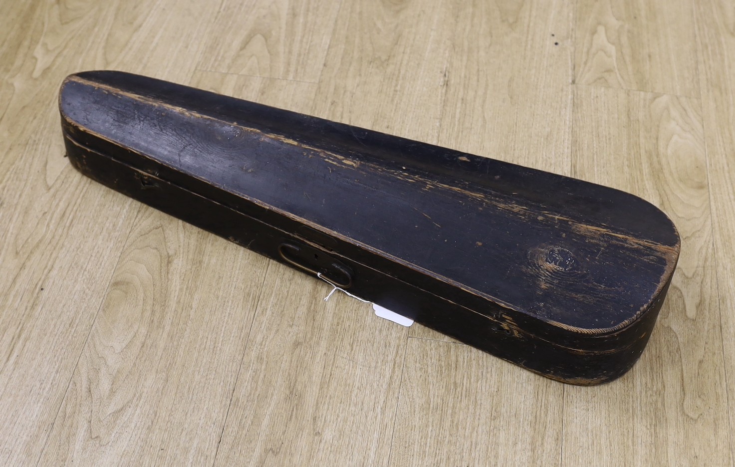 A wooden coffin style violin case, 79cm long